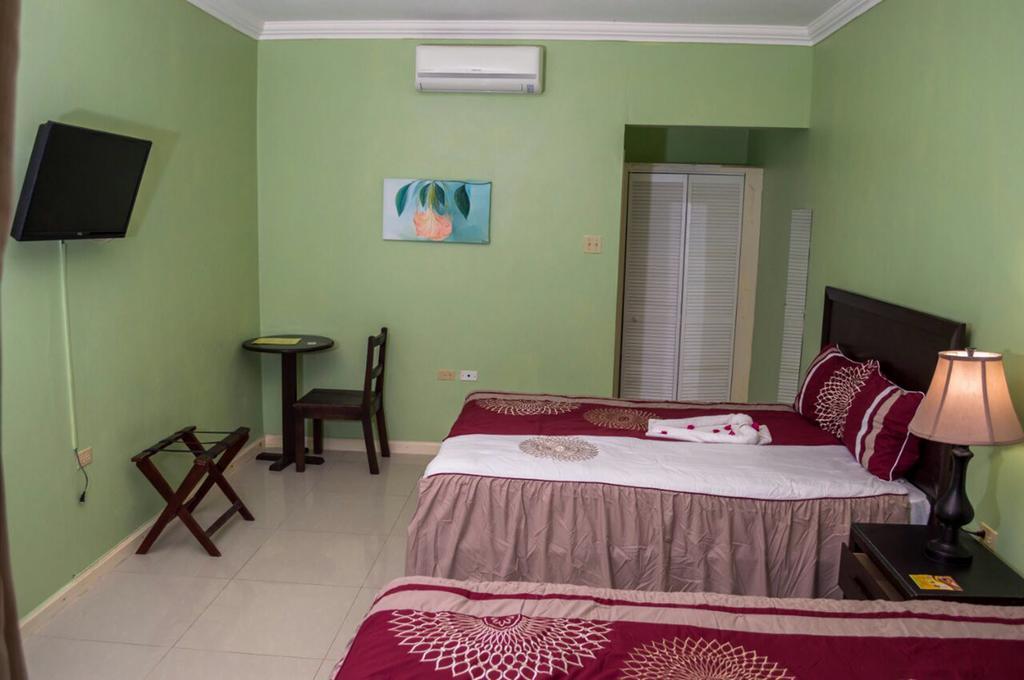 Donway, A Jamaican Style Village Montego Bay Exterior photo
